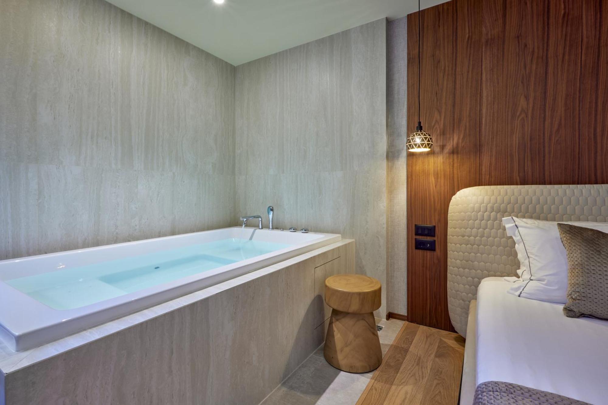 Valis Luxury Hotel Vlorë Eksteriør bilde