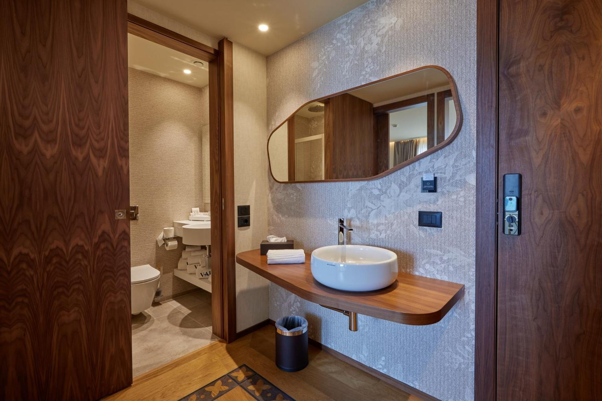 Valis Luxury Hotel Vlorë Eksteriør bilde