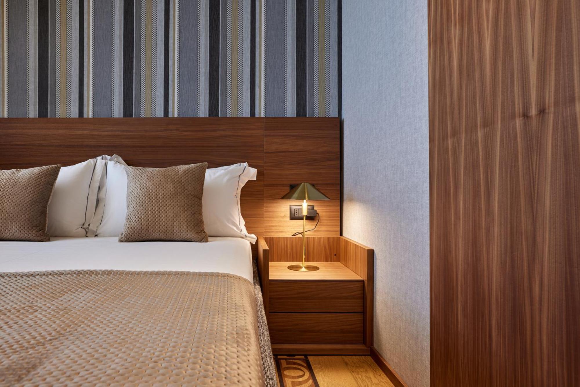 Valis Luxury Hotel Vlorë Eksteriør bilde