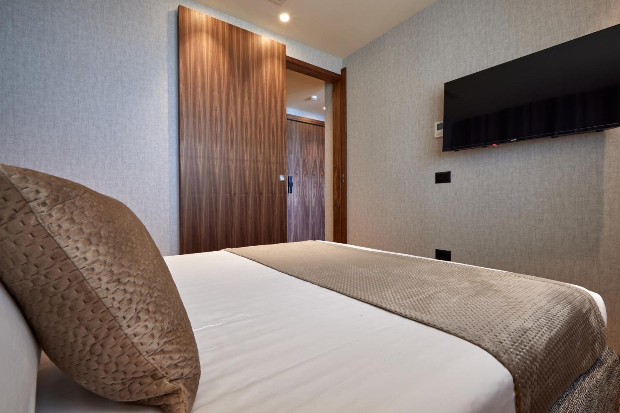 Valis Luxury Hotel Vlorë Eksteriør bilde
