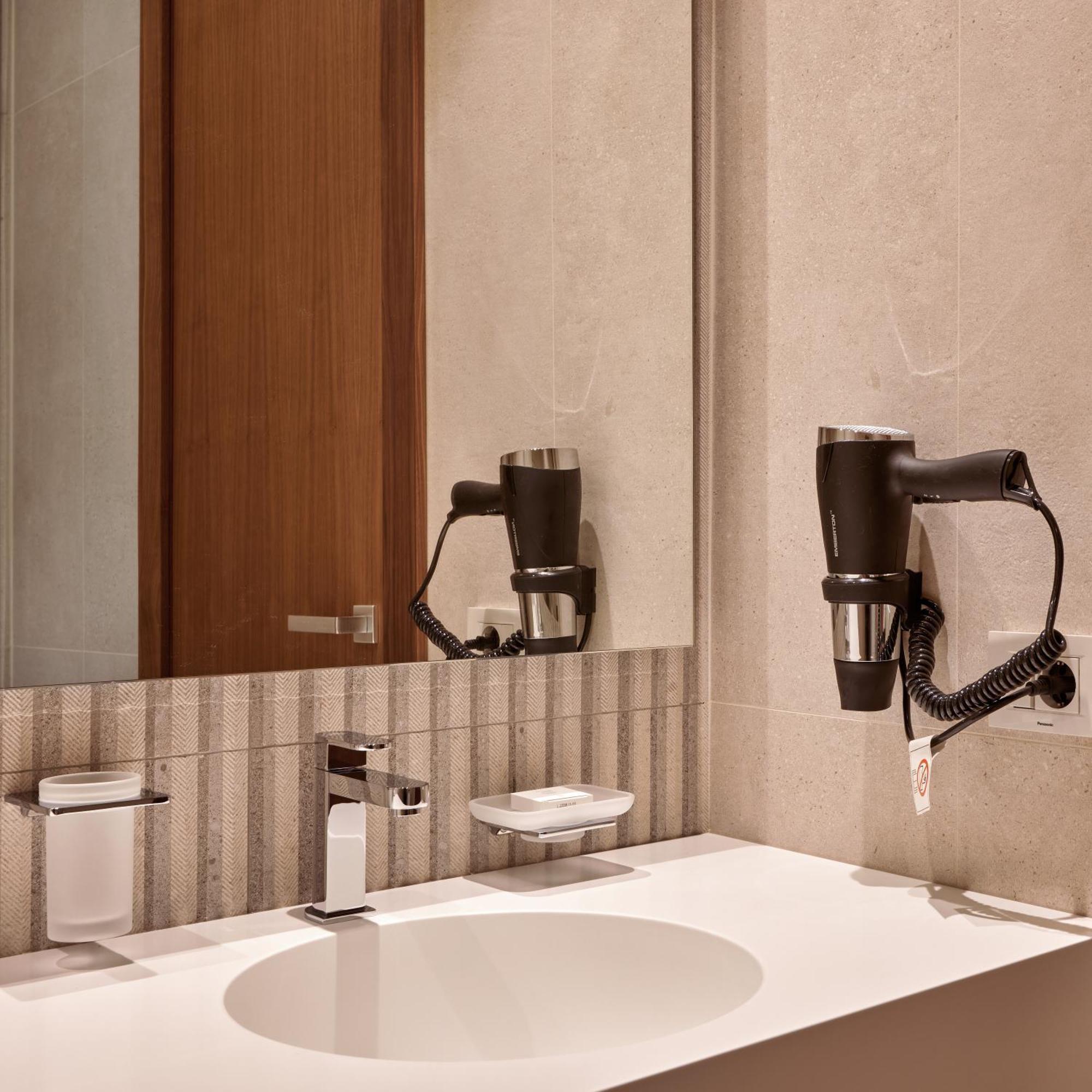 Valis Luxury Hotel Vlorë Eksteriør bilde